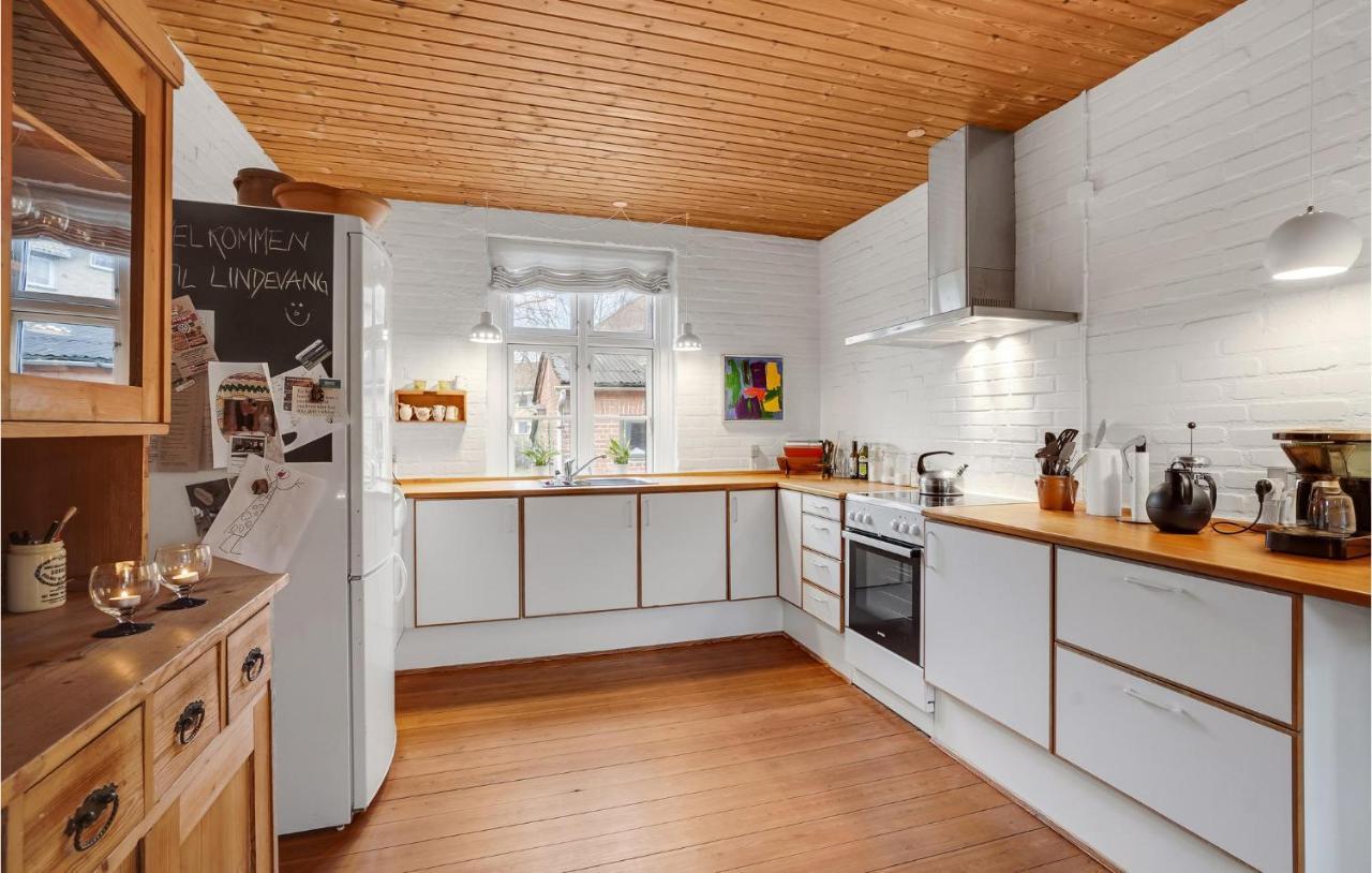 Lovely Home In Sonderborg With Kitchen 외부 사진